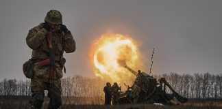 Rusia lanseaza un nou atac asupra capitalei Ucrainei, spun oficialii
